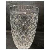 WATERFORD CRYSTAL GIFTWARE FLOWER VASE