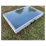 METAL TABLE TOP SHOWCASE