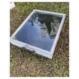 METAL TABLE TOP SHOWCASE