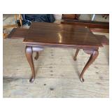 SOLID CHERRY QUEEN ANNE TEA TABLE