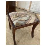 SABER LEG STOOL MAHOGANY