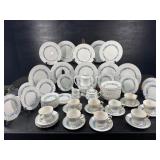 J &G ENGLAND CLASSIC WHITE 65 PIECE CHINA SET