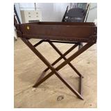 MODERN TRAY TOP FOLDING TABLE