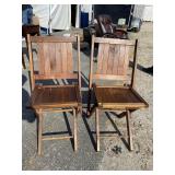 SIMMONS FOLDING CHAIRS