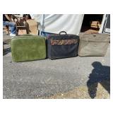 LOT OF 3 SUITCASES