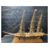 ANN McKIM CLIPPER SHIP MODEL