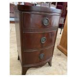 MAHOGANY 3 DRAWER NIGHTSTAND