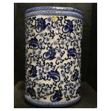 LARGE BLUE AND WHITE UMBRELLA STAND