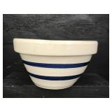 ROSEVILLE POTTERY BOWL