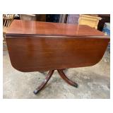 MAHOGANY DROP LEAF PEDESTAL TABLE