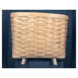 LARGE 1988 LONGABERGER MAGAZINE STAND