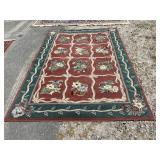 7FT 6 IN X 5 FT 4 IN MACHINE MADE RUG