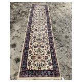 9 FT 3 IN X 2 FT 3 IN MACHINE MADE RUNNER