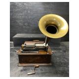 ANTIQUE EDISON HOME PHONOGRAPH WITH HORN
