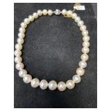 14K STRAND OF SOUTH SEA PEARLS NECKLACE