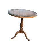 19TH CENT. SOLID MAHOGANY ROUND PEDESTAL TABLE