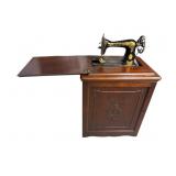 WALNUT CABINET MODEL SINGER SEWING MACHINE