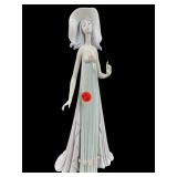 LARGE LLADRO 'THE DEBUTANTE' FIGURE