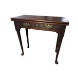 19TH CENT. SOLID MAHOGANY QUEEN ANNE FLIP TOP