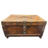 EARLY PRIMITIVE DOCUMENT BOX