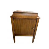 ADAM STYLE MAHOGANY 1 DOOR CABINET