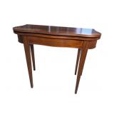 CRAFTIQUE SOLID MAHOGANY FLIP TOP GAME TABLE