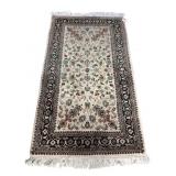 5FT 5IN X 2FT 11IN HANDMADE RUG