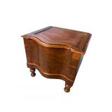 19TH CENT. LEATHER TOP LIFT TOP BEDSTEP