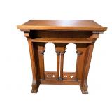 OAK PULPIT STAND