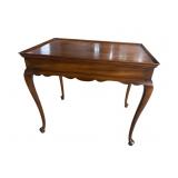 HERITAGE SOLID CHERRY QUEEN ANNE TEA TABLE