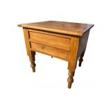 19TH CENT. TURNED LEG POTTY SEAT