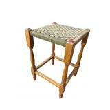 SHAKER STYLE WOVEN STOOL