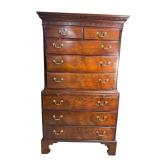 18TH CENTURY MAHOGANY CHEST ON CHEST