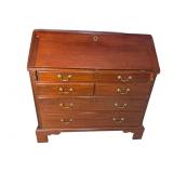 18TH CENT. SOLID MAHOGANY CHIPPENDALE SLANT FRONT