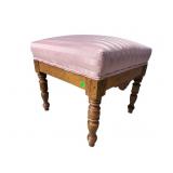 WALNUT VICTORIAN TURNED LEG STOOL