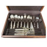SET OF WILLIAM ROGERS SILVERPLATE FLATWARE IN THE