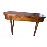 19TH CENT. FLIP TOP GATE LEG TABLE