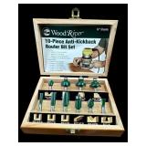 SET OF QUARTER INCH WOOD RIVER ROUTER BITS