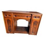 WALNUT VICTORIAN KNEEHOLE DESK