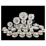 93 PCS OF WEDGWOOD WILLIAMSBURG POTPOURRI CHINA