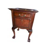 CHIPPENDALE CHERRY 1 DRAWER 1 DOOR STAND