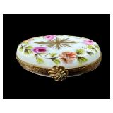 LIMOGES FRANCE PORCELAIN PEINT MAIN TRINKET BOX