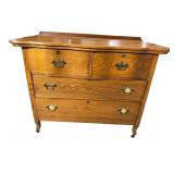 4 DRAWER OAK CHEST