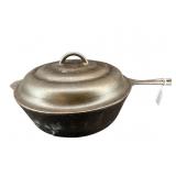 LARGE DEEP CAST IRON SKILLET WITH LID