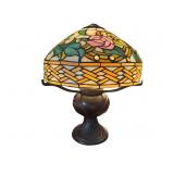 LEADED GLASS TIFFANY STYLE LAMP