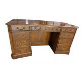 MAHOGANY BURL TOP LARGE KNEE HOLE DESK