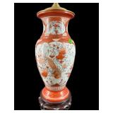 JAPANESE PORCELAIN PAINTED KUTANI LAMP WITH SHADE