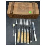 8 PC SET OF MOTHER OF PEARL AND BONE HANDLE FORKS
