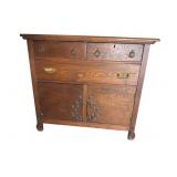 OAK BUFFET
