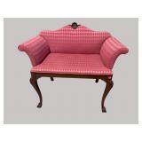 CHIPPENDALE SHELL CARVED VANITY BENCH